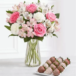 Elegant Flowers Arraignment with 12 Pack Piece with Strawberries covered with Black and White Chocolate, Postidal Bodegas